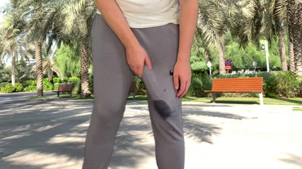 Lucas Nathan King: Kontol besar dengan sweatpants abu-abu mani muncrat besar