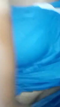 tamil aanti ganv men nahaate hue ashlil vidiyo