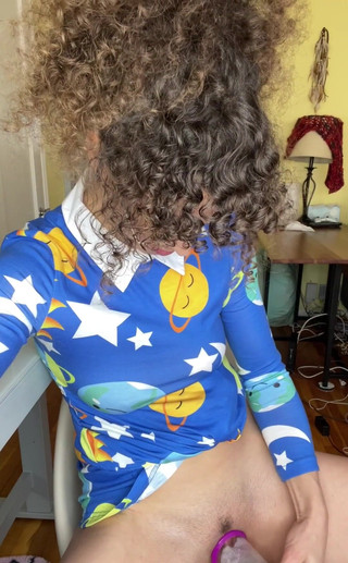 VibeWithMommy: JOI -stepdaughter Visits Stepdaddy at Work Day! She Finds Out He's...