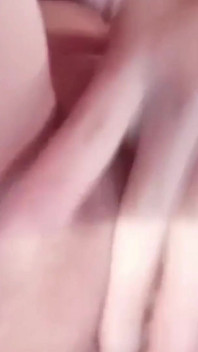 Hot Horny Mommy Masturbating While She Has Free Time