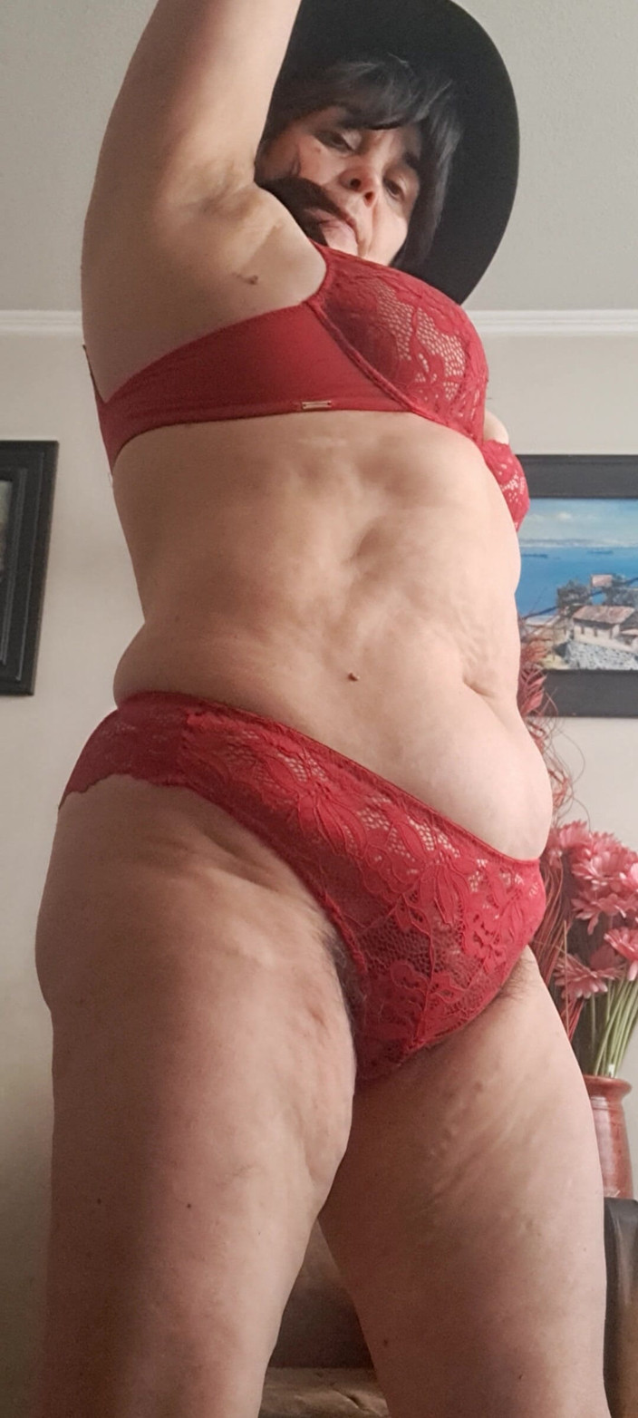 Mommy big hairy pussy: Hot Mature Woman and More
