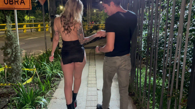 Molly Smith: Stranger på gatan bjuder in mig till sitt hus för...