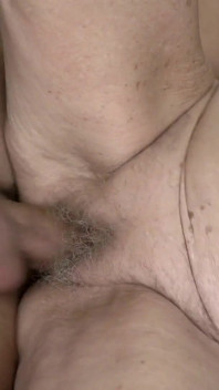 21 Sextreme - reife schönheit malya hat ein heißes winter date mit einem harten schwanz