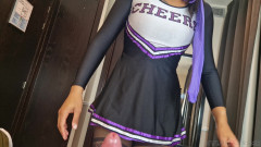 Nylon Xtreme: 视角：朱莉娅·凯特 第一套尼龙毛球女孩