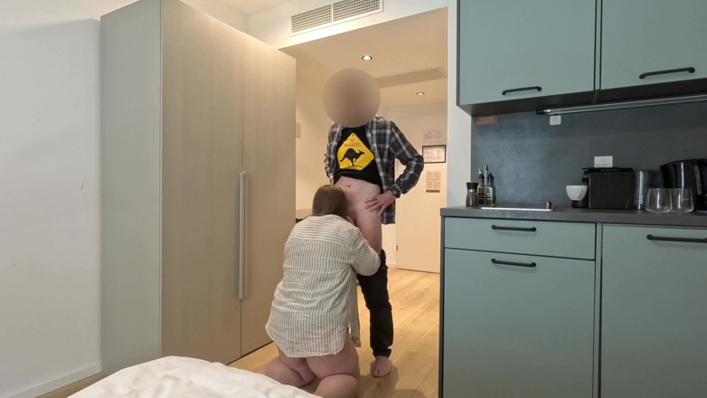 OurFetishLife: 어떤 계모들은 뒤에서 보는 걸 좋아해요