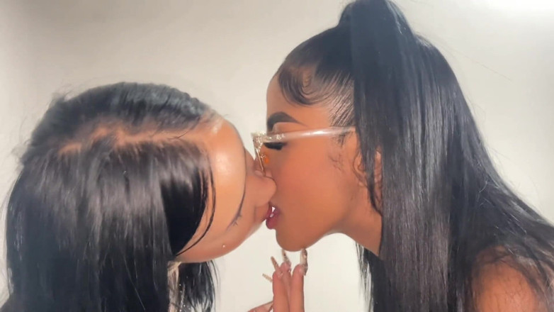 Latino_america24: Dua Awek Colombia All for Me Amateur