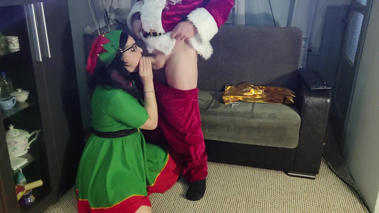 Toilet Mommy: Sexy Calda MILF Matura Succhia Grasso Il Cazzo Di Babbo...