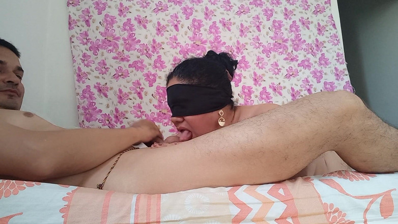 Valkyrieandluigy: Schöne weißhäutige braut