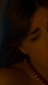 Deeply bitten in threesome action