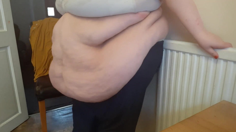 SSBBWLadyBrads: SSBBW BBW bauch wackelt und wackelt