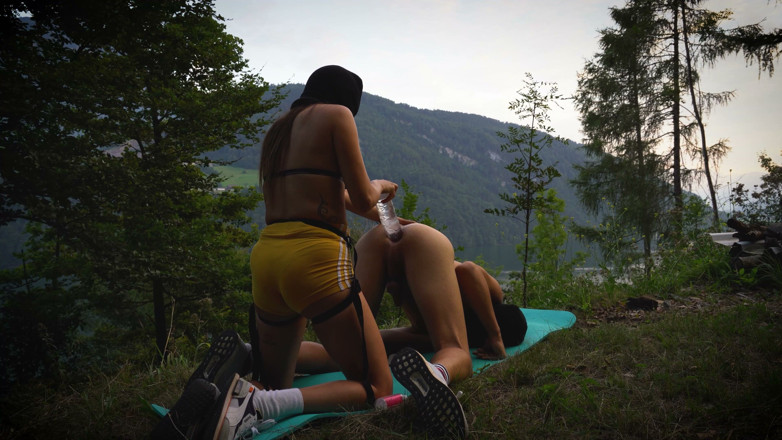 Hottest pleasure: Anal Pleasure for Both Wife and Husband Gets Pegged with...