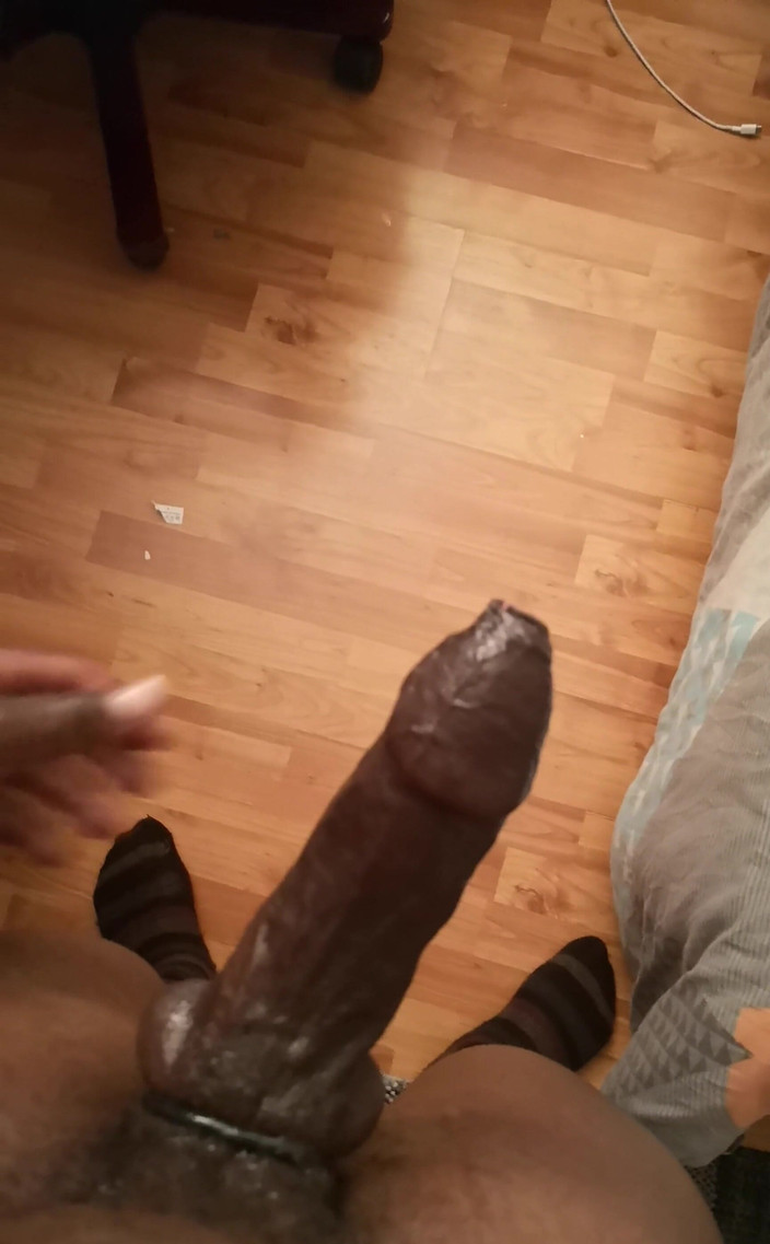 Amadeus: मुझे अपने बड़े लंड से प्यार है इसलिए आपको यह पसंद है?