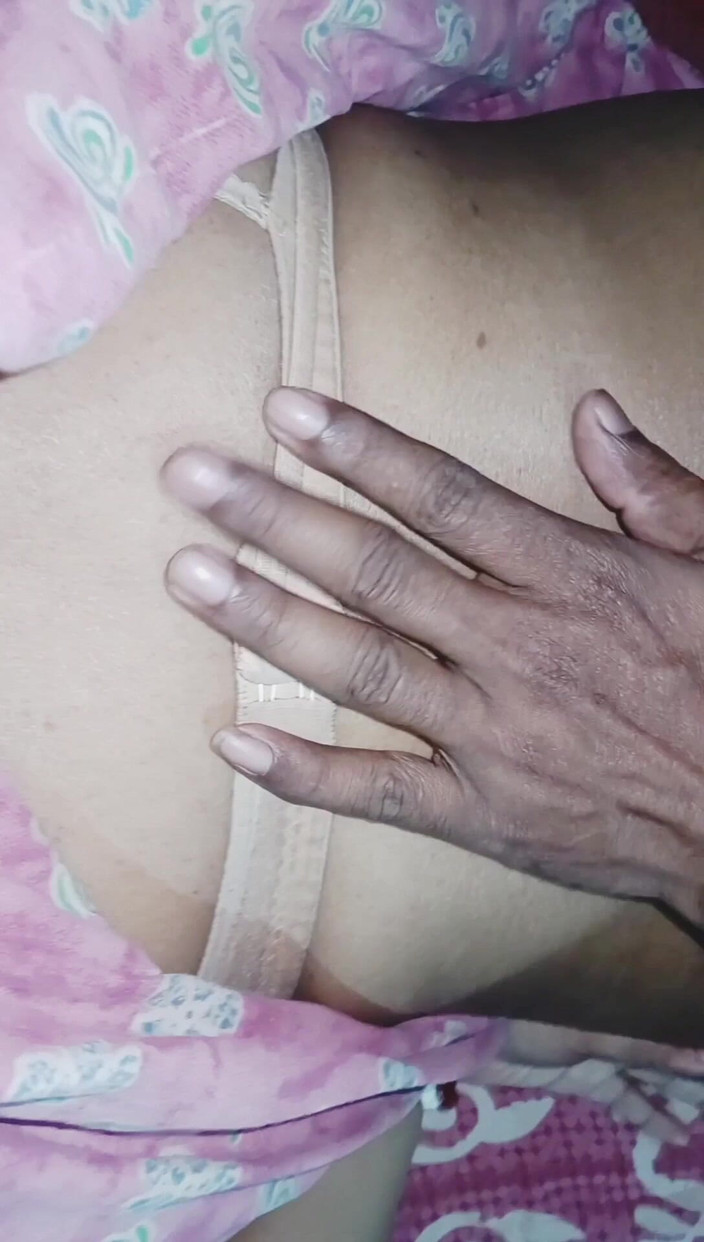 BMsexlove100: Sexy lahodná manželka znovu tajně šuká manželova přítele