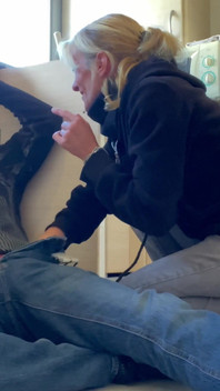 Soție sexy muie pentru instalator în bucătăria mea