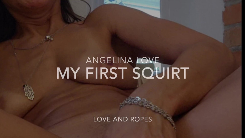 LoveAndRopes: Hot MILF Fa Il Suo Primo Schizzo Davanti Alla Telecamera