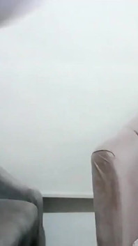 방에서 보지 섹스를 보여주는 특별한 자위