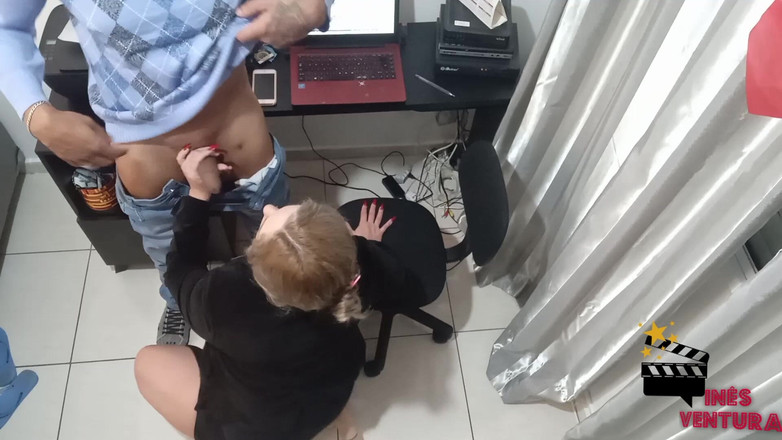 Raquel Cardoso Da Rosa: Sex nicht auf dem schreibtisch