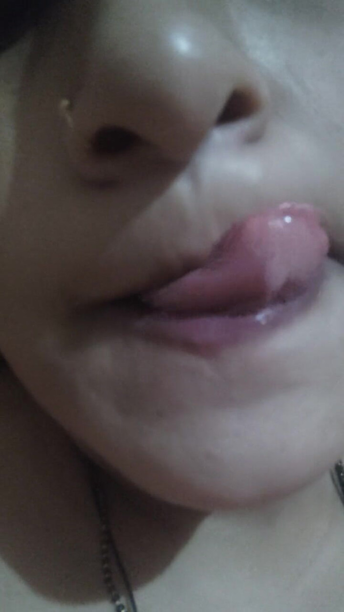 Dr_doom21: Leave the Juicy Pussy of Bhabhiji, Horny Bhabhi, Hot Bhabhi...
