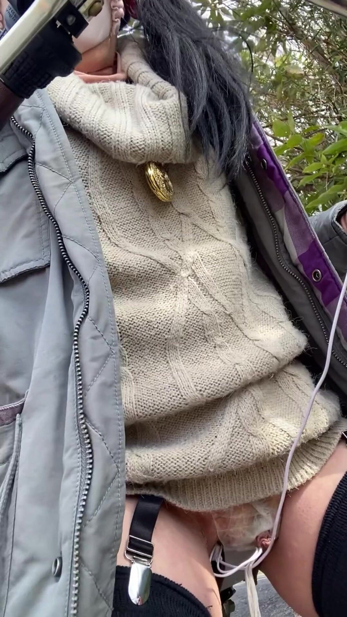 megu2002: Berbasikal Pendedahan Tuck No126