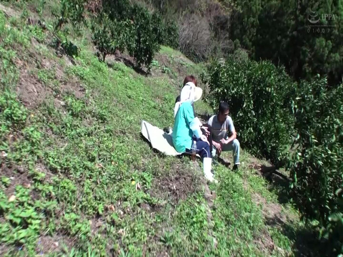 MBM3988: M915g12 a 58-year-old Farmer Mature Woman Also Wants to Have Sex!...