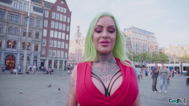 Cumbizz: Amsterdam Bimbo faz tour por pau grande - público