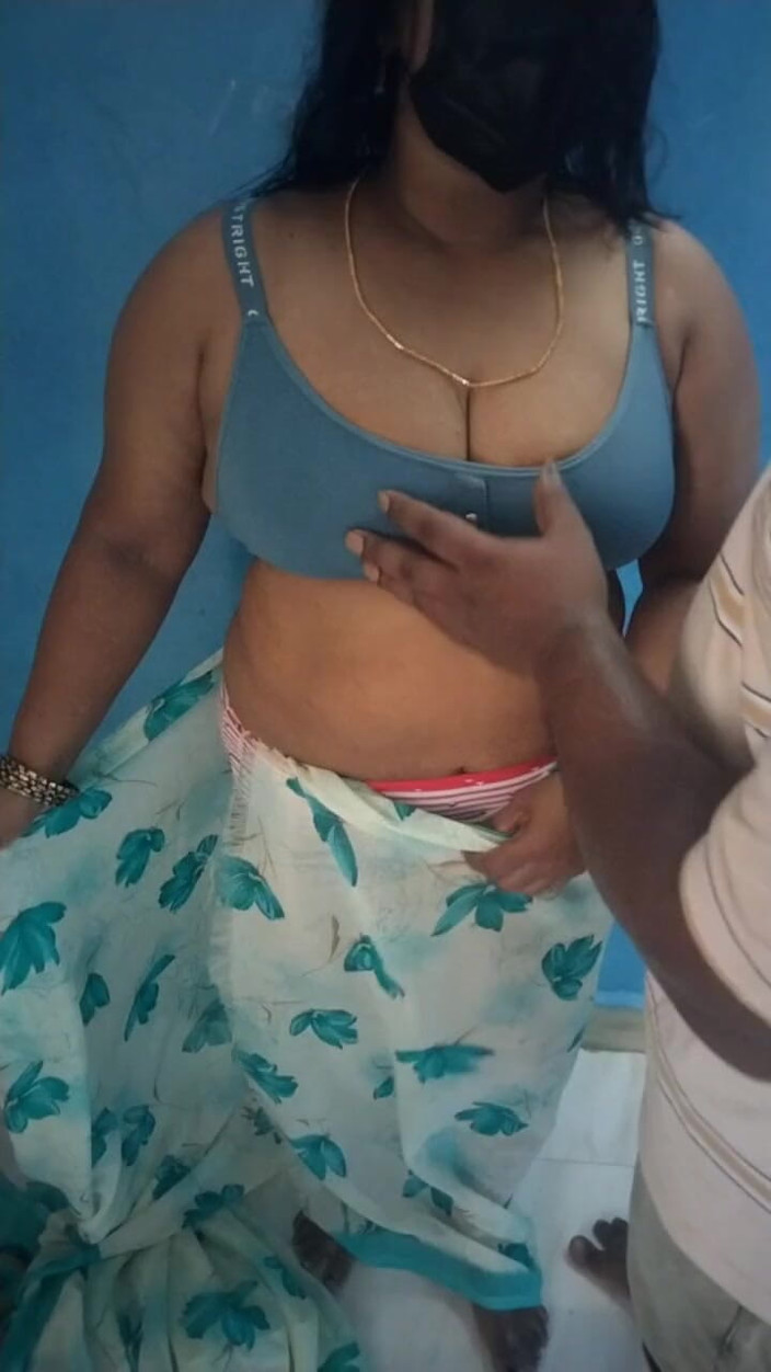 Benita sweety: Muslim Stepaunty Hot Sex with Young Boy