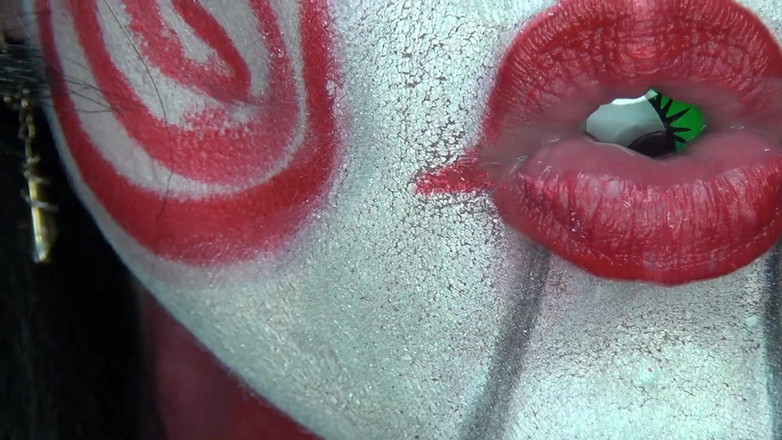 Angel eyes studio: Olhos duros com uma pupila em movimento, dentro da minha...