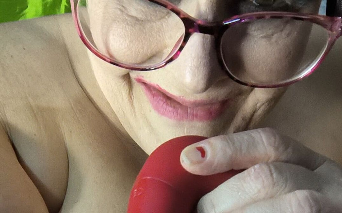 HerculesnVENUS: Velká zrzka N dává hlavu N stříkání tak tvrdě v...