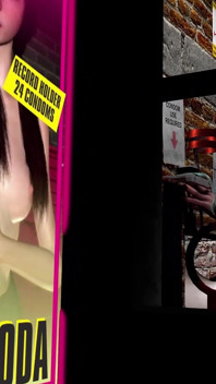 Cosplay, salope excitée en 3D, une bombasse nue ses énormes seins se fait baiser jusqu’à l’os