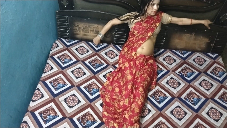 Indian Muslim Couple: Desi Wife After Dark in Bedroom a Private Encounter Full...