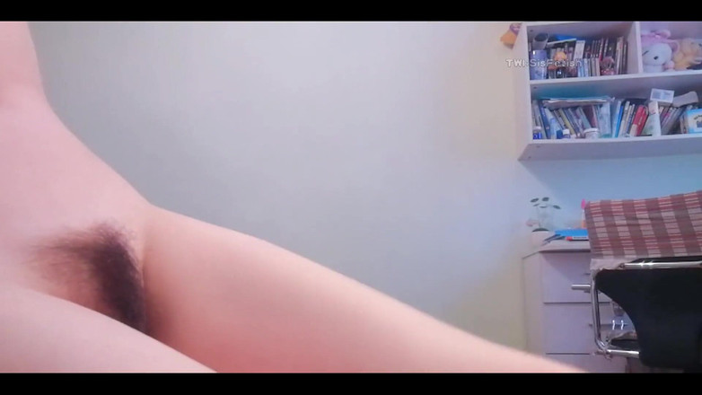 sisfetish: Lamiendo medias o lamiendo coño para obtener líquido orgásmico