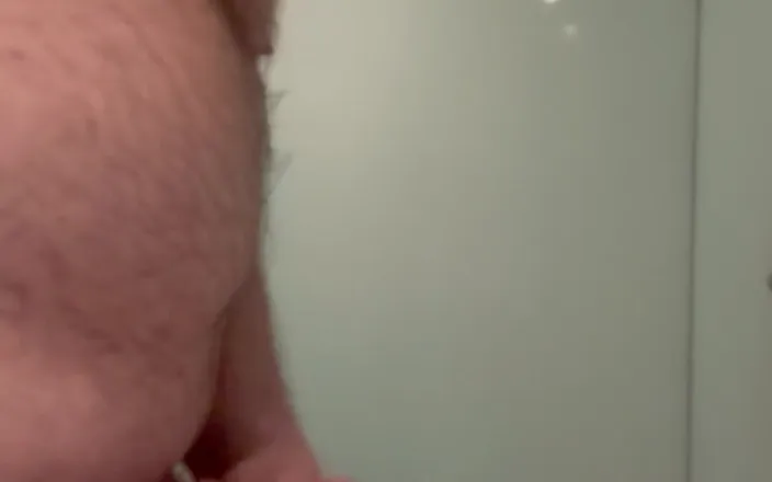 Ryder Knox: Stroking to Completion