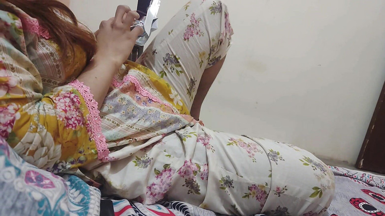 Sairaxsaim: Paki Garam Baji K Saath Ki Thori C Masti