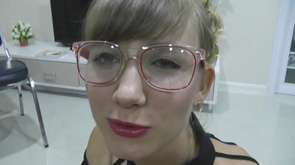 Angel The Dreamgirl: Secretară de birou care vorbește murdar