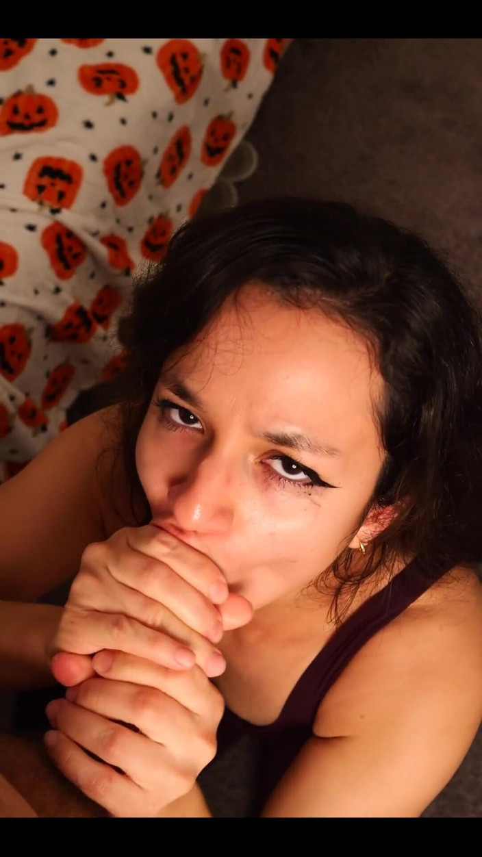 Cherry blosm: Vidéo de pipe de moi dans ma jolie combinaison de...