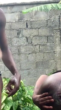 Fisting em ébano bussy com minhas mãos inteiras na visita ao site