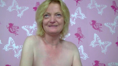 Swinger Friends Germany: Tanja, femme au foyer mature, aime s'envoler vers Malle