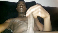 Big black cock BBCee: Nata4sex en el sofá acariciando mi gran polla negra