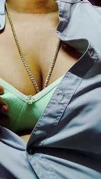 Desi Indian Sexy Bhabhi Night Sex Mood