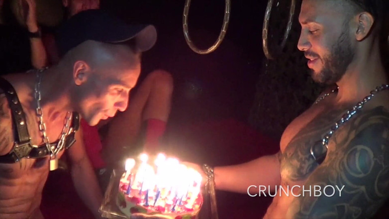 PORN FRENCH RAW FUCK CLUB X: 2320 mein gott ar eyou Wirklich der pornostar Viktor Rom?