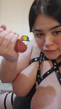 Facetiming mojego rogacza, podczas gdy ssę jego zamiennik