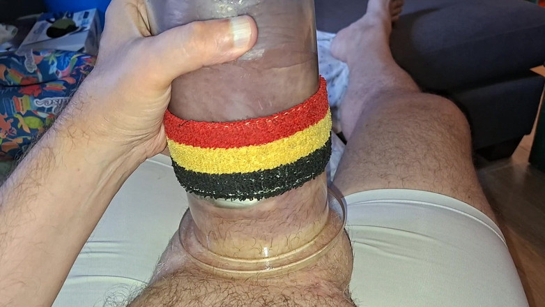 Monster_Meat_: Bombeando freak bombeia seu pau de silicone