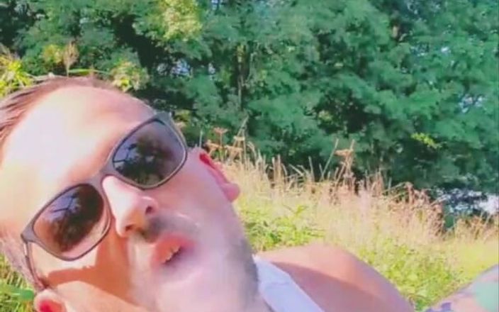 Slutboyben: Świnia rejsowa nimfomanka odsłonięta