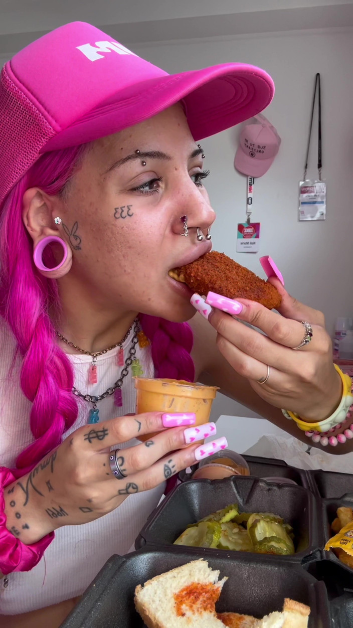 Nali Marie: Eating Mukbang Sploshing Huge Meal Overeating Chicken Cheese Facestuffing Girl...