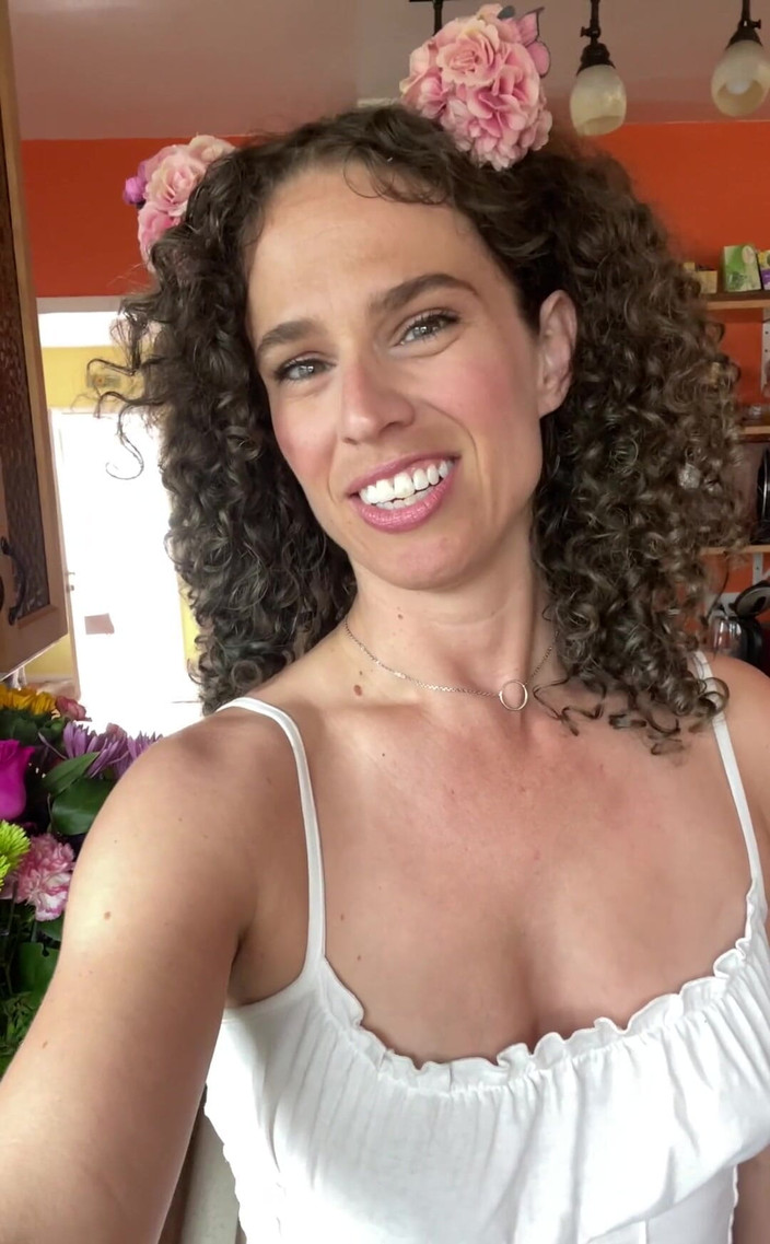 VibeWithMommy: Salut les beaux humains ! On me demande ce que c’est...