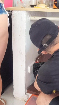 Married Housewife in Denim Shorts Receives the Plumber