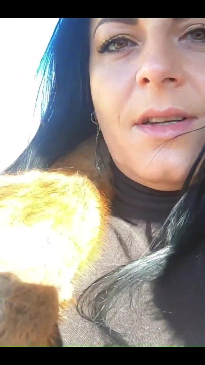 MilfyCalla: 我想和你一起去购物。最后，我会非常感激你！