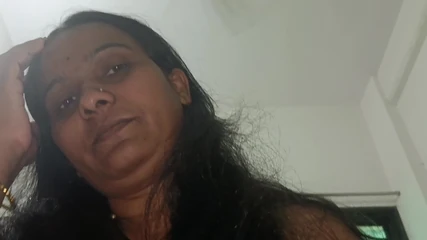 Kavita _zawazawi: Desi Indian Big Ass Kavita Bhabhi Riding on a Dick