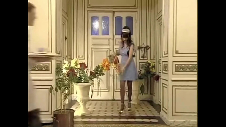 Bisco Birchwood Productions: Une soubrette rétro allemande sexy se fait fister !