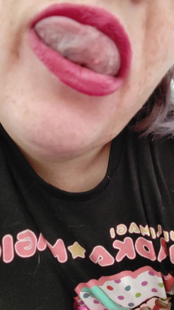 AngYourDirtyCanadian: Close up of My Mouth and Tongue